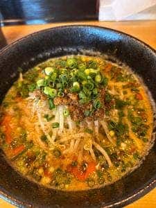 筑豊的担々麺 烏龍 若松青葉台店