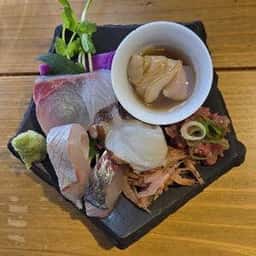 立ち飲み テッケン