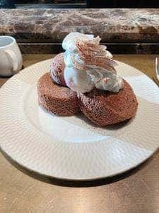 パティスリー&ショコラバー デリーモ 目白店