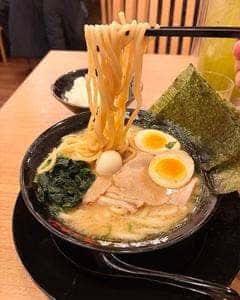 横浜家系ラーメン 有楽家 浦和駅西口店