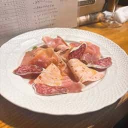 トラットリア あるふぁ