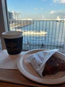 ZEBRA Coffee & Croissant 横浜店