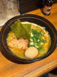 鶏白湯＆煮干しラーメン ハレルヤ