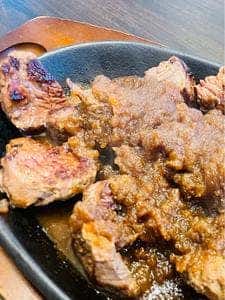 肉と秘伝のたれ ゆいの杜