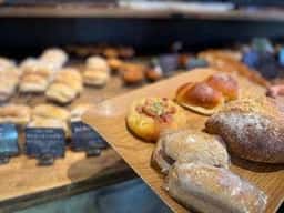 丘の上のパン屋