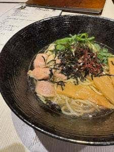 深夜麺業 鶏そば うどん 月や