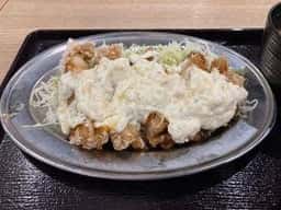 親子丼と鶏料理 鶏山賊 イオンモール座間店