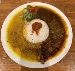 発酵スパイスカレー＆薬膳イタリアンバル 薬師堂本舗
