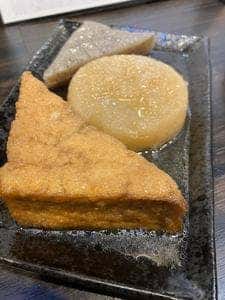 笑e