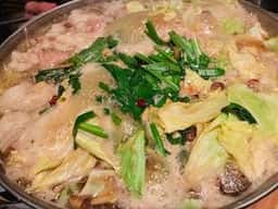 博多餃子食べ放題 水炊きと博多もつ鍋 鳥料理 鳥邸 とりてい 天神店