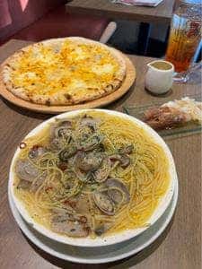ボンジョルノ食堂 茗荷谷駅前店