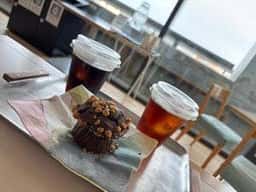 ROUND POINT CAFE