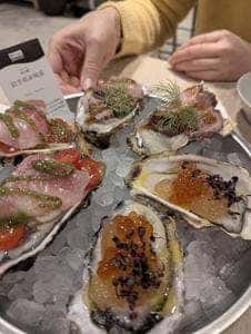 8TH SEA OYSTER Kitchen