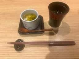 鮨やすぞう。