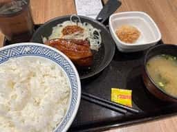 吉野家 437号線三津浜店