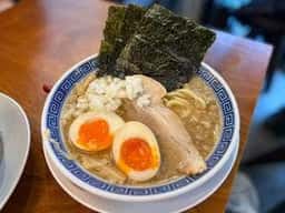 新潟雪国ラーメンなおじ 幡ヶ谷店