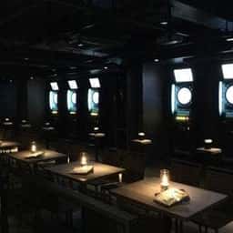 バグース 天神店