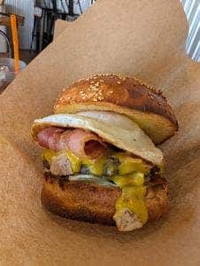 SABURO 36 BURGER