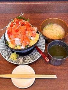 錦町 すしわさび 離れ