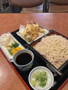 そば辰 本店