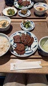 牛たんとろろ麦めし ねぎし お茶の水店