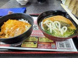 資さんうどん 綾羅木店