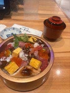 天然本まぐろ ありそ鮨し GRANSTA TOKYO店