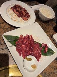 焼肉徳寿八軒店