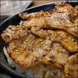 マルハのカルビ丼