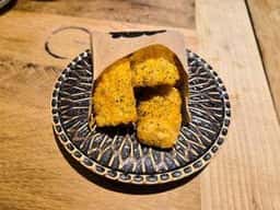 釜めしと炉端焼き フォーピース食堂