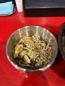 寝飯