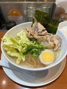 ぶたの旨味らーめん とんくる