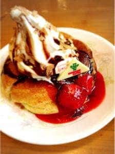 コメダ珈琲店 三条店