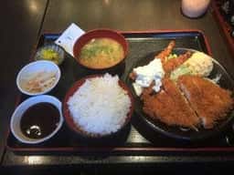 焼鳥酒場とりくら