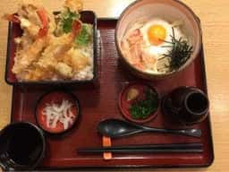 実演手打うどん 杵屋 高槻イオン店