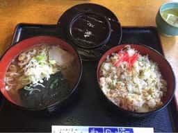 萩屋そば店