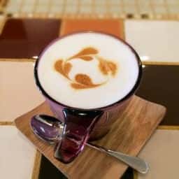 CAFE LARK+