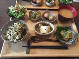 カフェ・チョビット