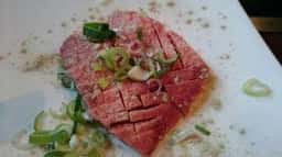 びわ焼肉店