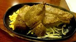 肉とにんにくの店 キング