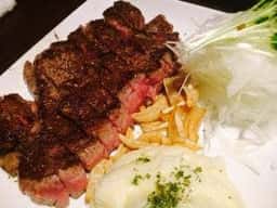 BAR SHOW-TIME TEPPAN STEAK HOUSE