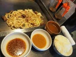 佐用 ホルモン焼うどん 日の松