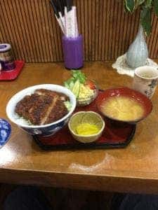 食堂 やまだ