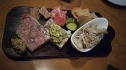 ビストロ アヴリル BISTRO AVRIL