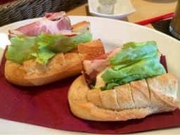 Cafe Takagi Klavier
