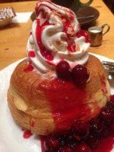 コメダ珈琲店 忠次店