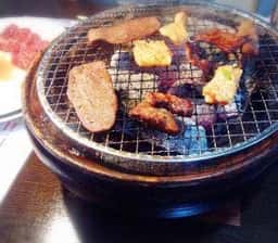焼肉 ホルモン 田