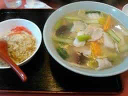 鈴蘭台一貫楼