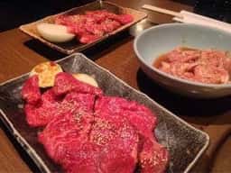 黒毛和牛焼肉と本格もつ鍋 山樹 長久手店