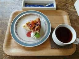 カフェ ギャラリーpoturi